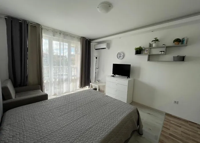 студио симона 4 - първа линия море דירה