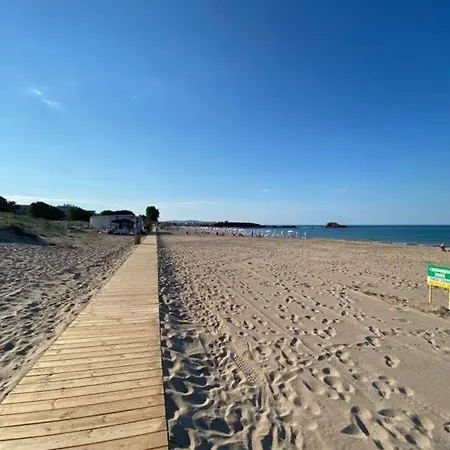 студио симона 4 - първа линия море Lozenec