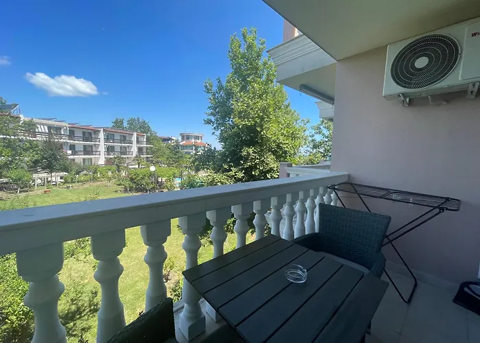 Апартамент студио симона 4 - първа линия море Лозенец